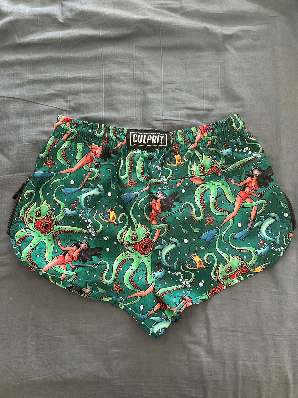 Culprit Shorts Swim Trunks Womens SMALL Green Kraken